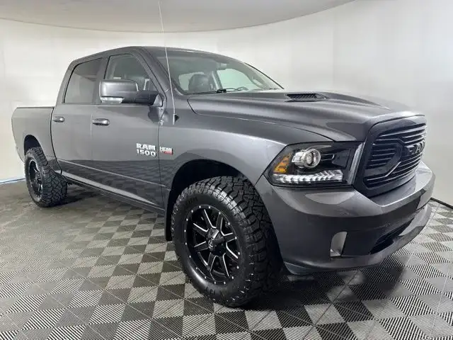 2018 RAM 1500 Sport Crew Cab 4x4 5'7" Box's photo