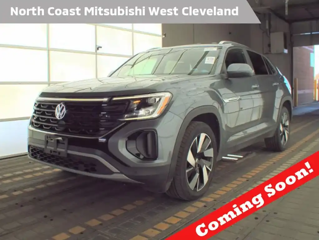2025 Volkswagen Atlas Cross Sport 2.0T SE w/Tech 4MOTION's photo