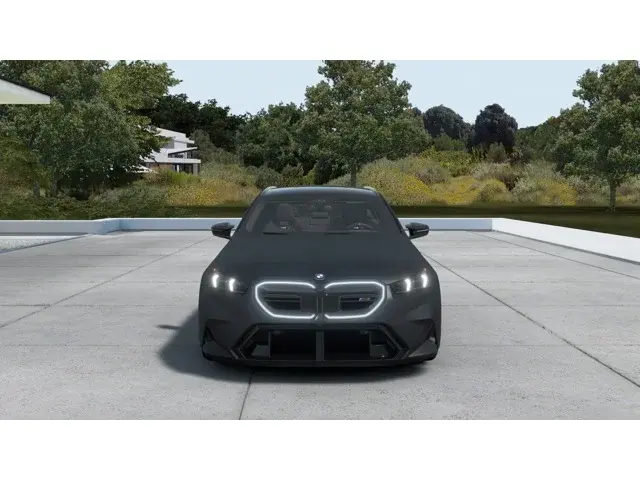 2027 BMW M5 M5 Touring photo 3