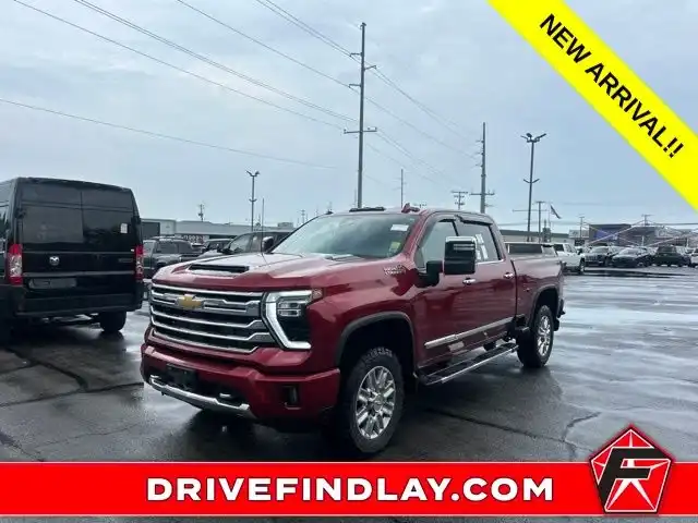 2024 Chevrolet Silverado HD High Country 4WD Crew Cab Short Box's photo