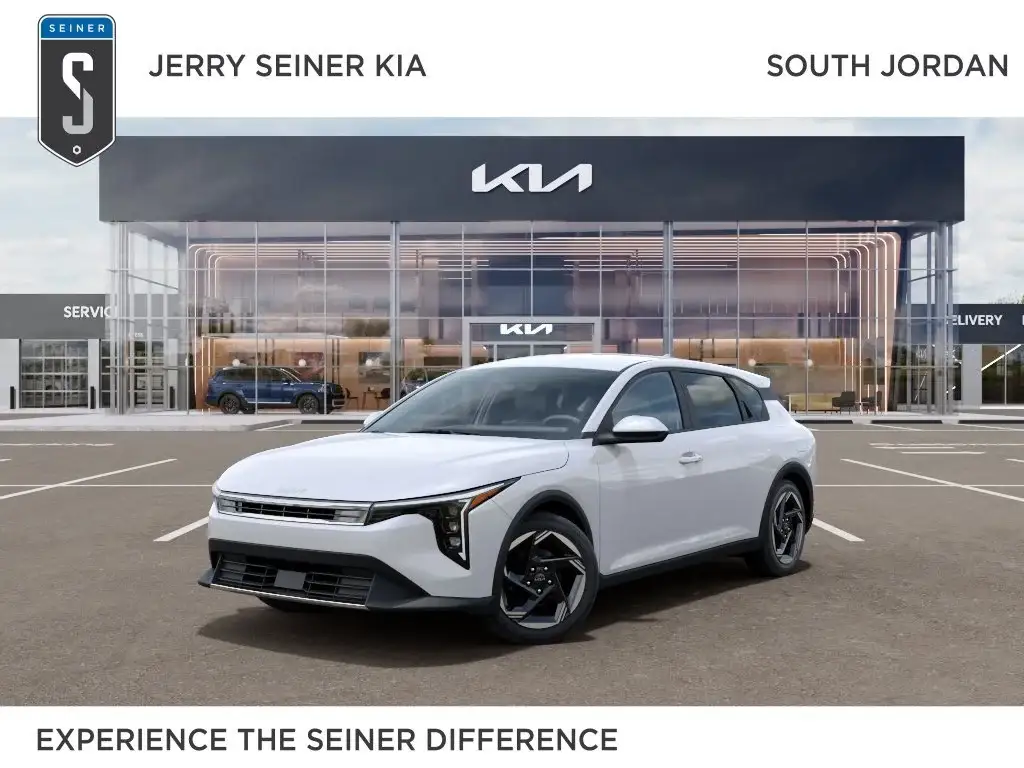 2026 Kia K4 EX AT Hatchback photo 1