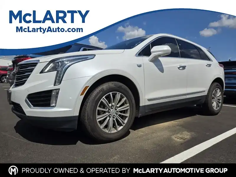 2017 Cadillac XT5 FWD Luxury's photo