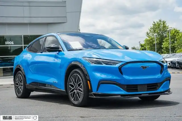 2024 Ford Mustang-Mach-e Premium's photo