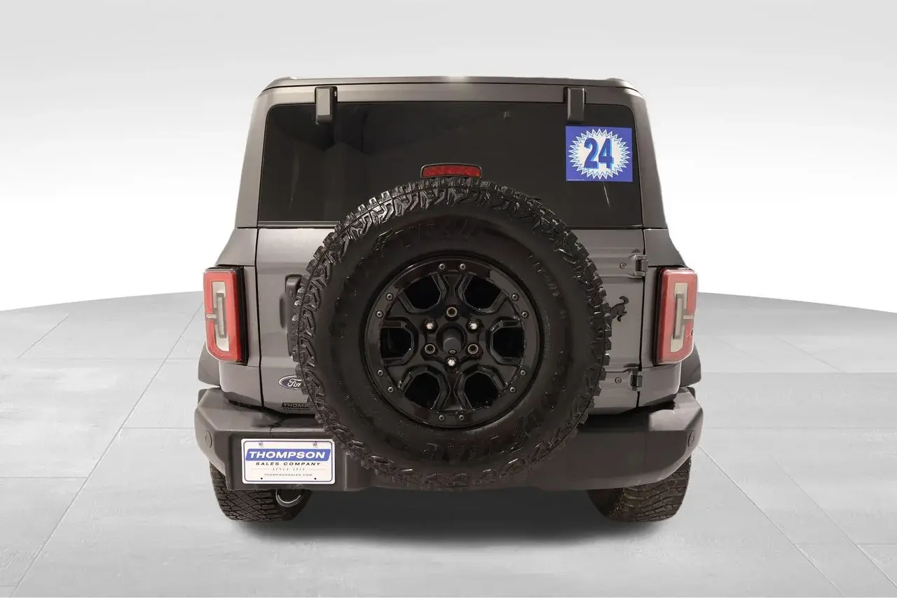 2024 Ford Bronco Wildtrak 4x4 photo 3