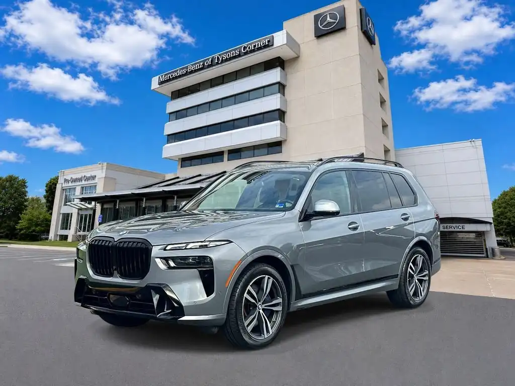 2024 BMW X7 xDrive40i's photo