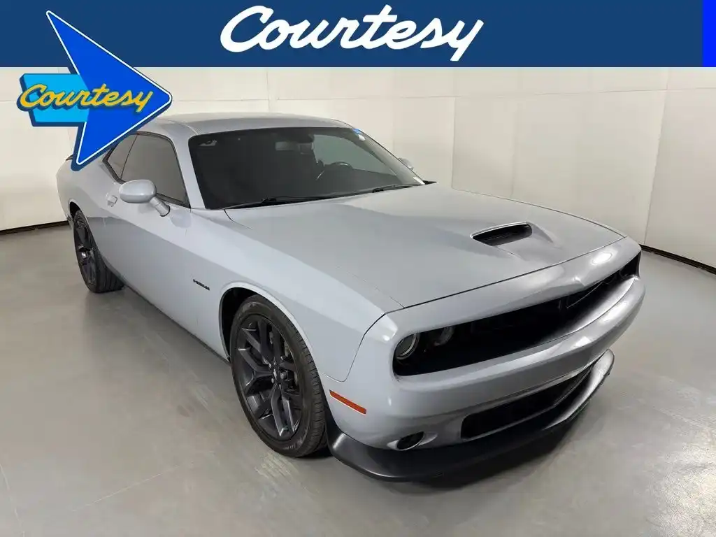 2021 Dodge Challenger R/T's photo