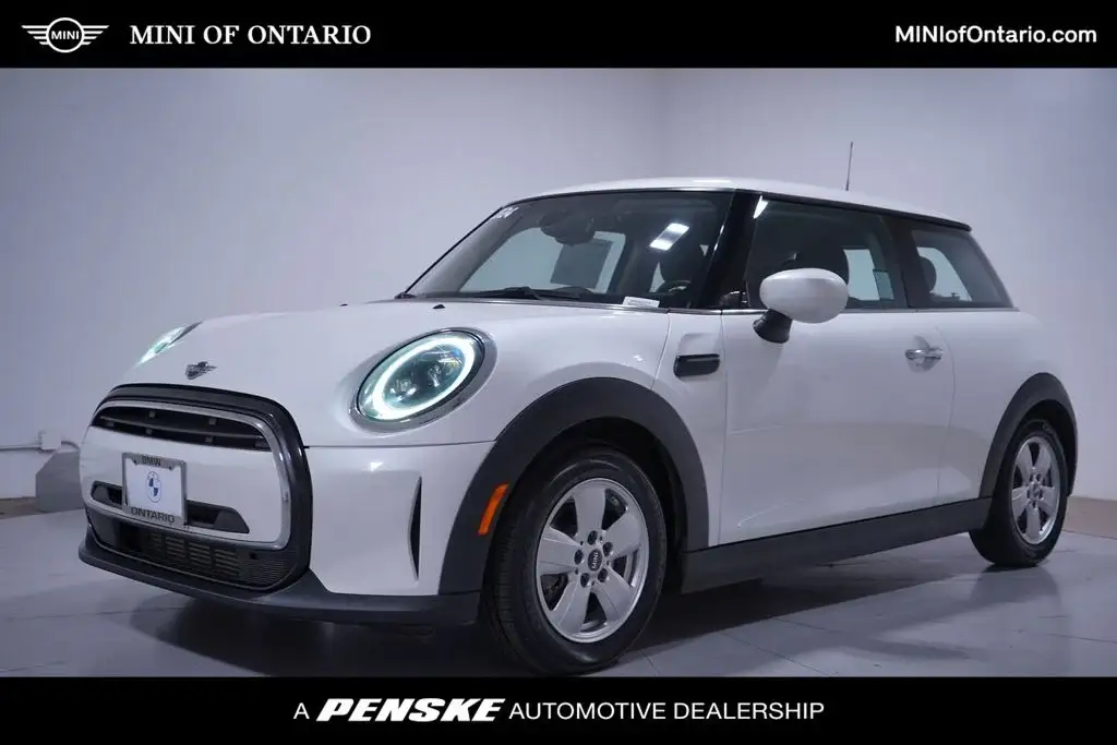 2024 MINI Hardtop Cooper photo 1
