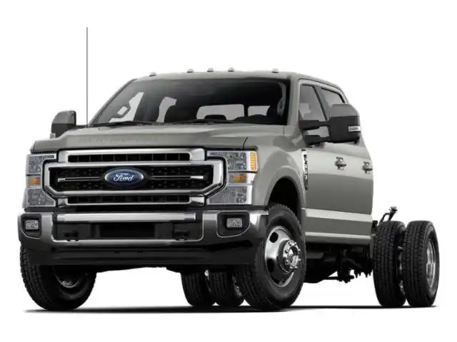 2022 Ford F-350 XL 4WD Crew Cab DRW 179 in's photo