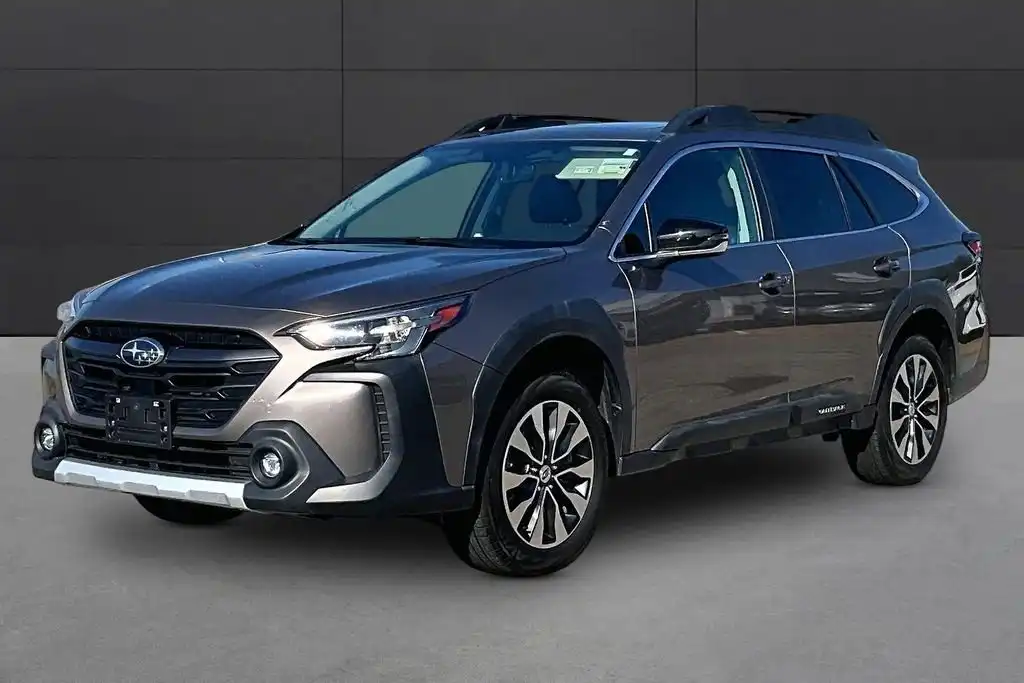 2024 Subaru Outback Limited's photo