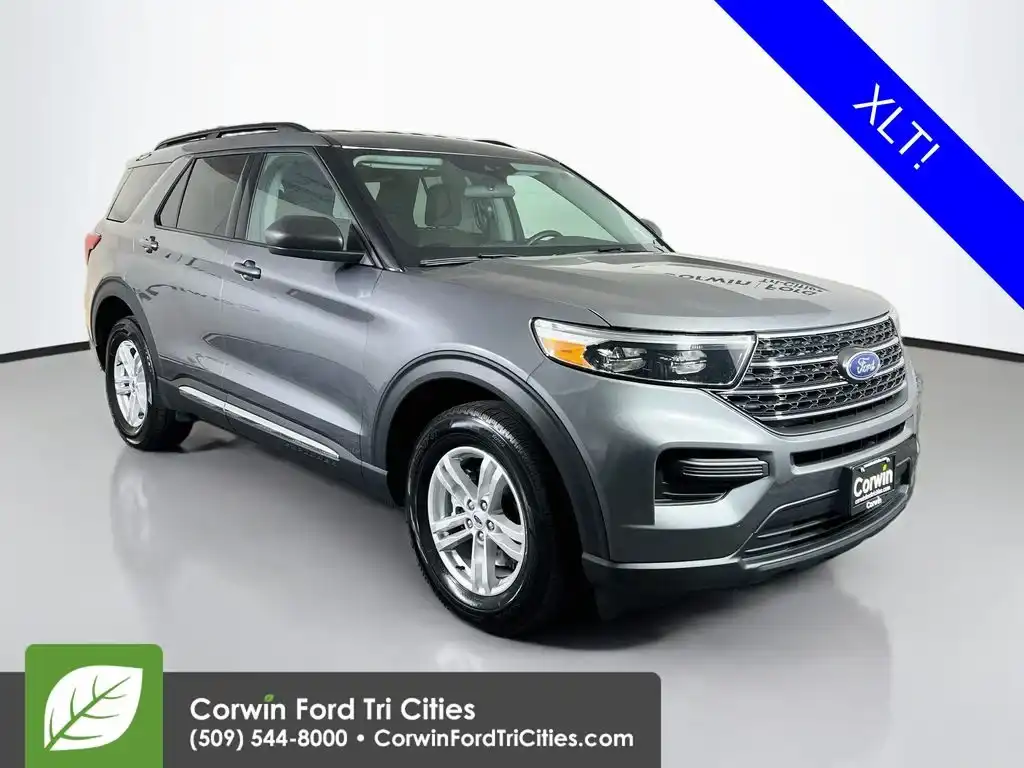 2024 Ford Explorer XLT 4WD's photo