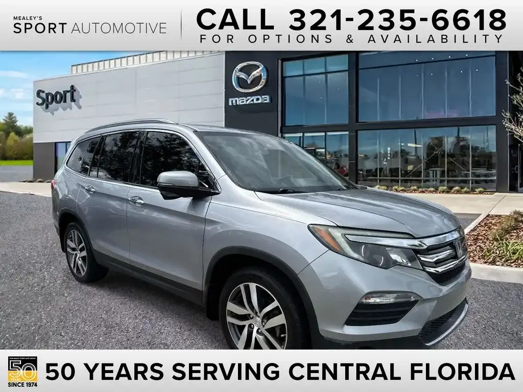 2017 Honda Pilot Touring 4WD's photo