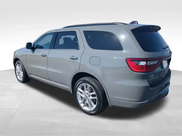 2024 Dodge Durango GT AWD Plus photo 3