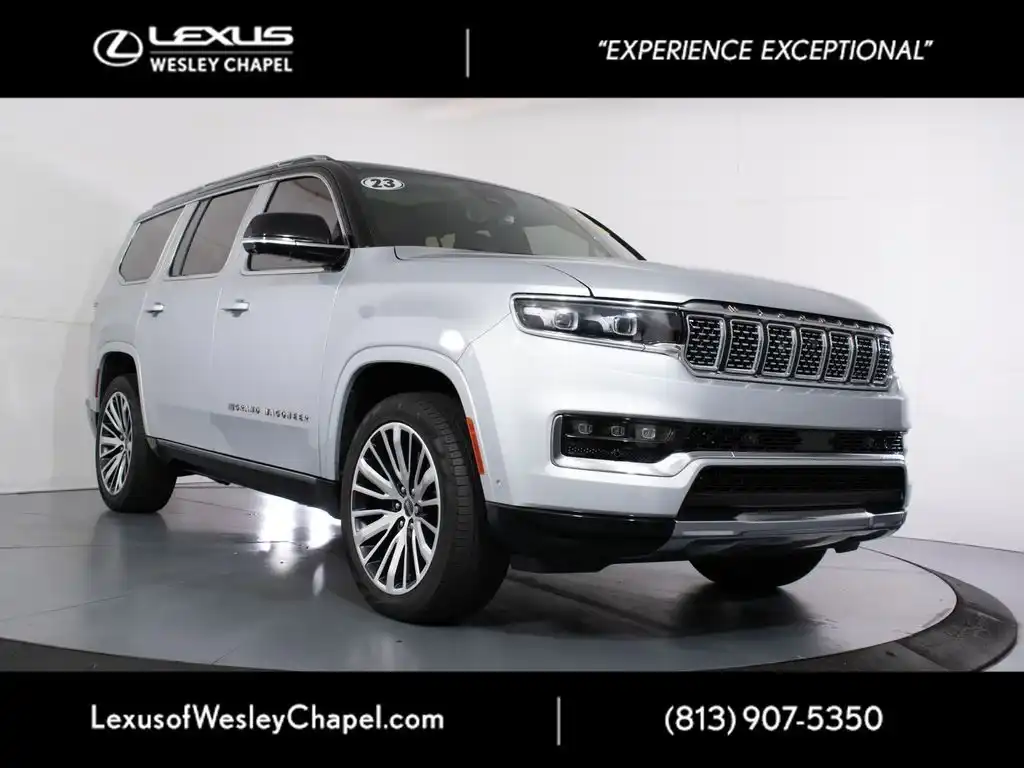 2023 Jeep Grand Wagoneer Series III 4WD's photo
