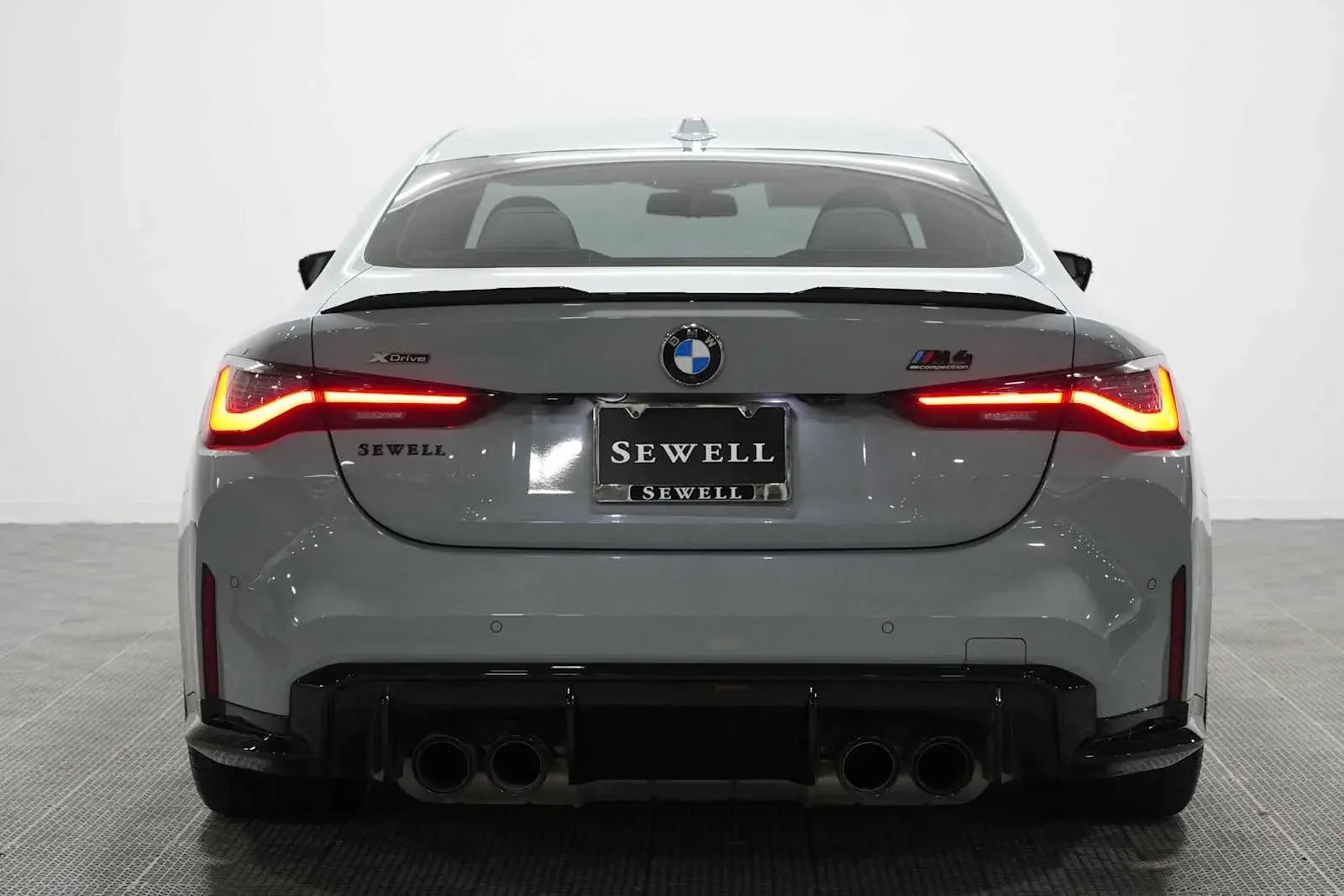 2024 BMW M4 Competition xDrive photo 5