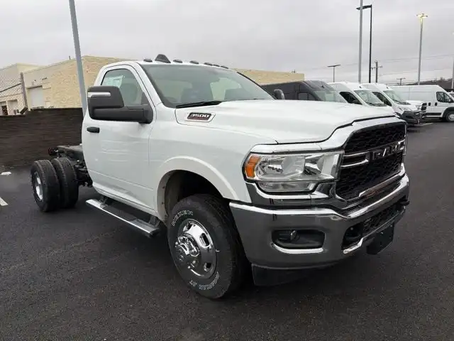 2024 RAM 3500 Tradesman 4X4 Regular Cab SWB's photo