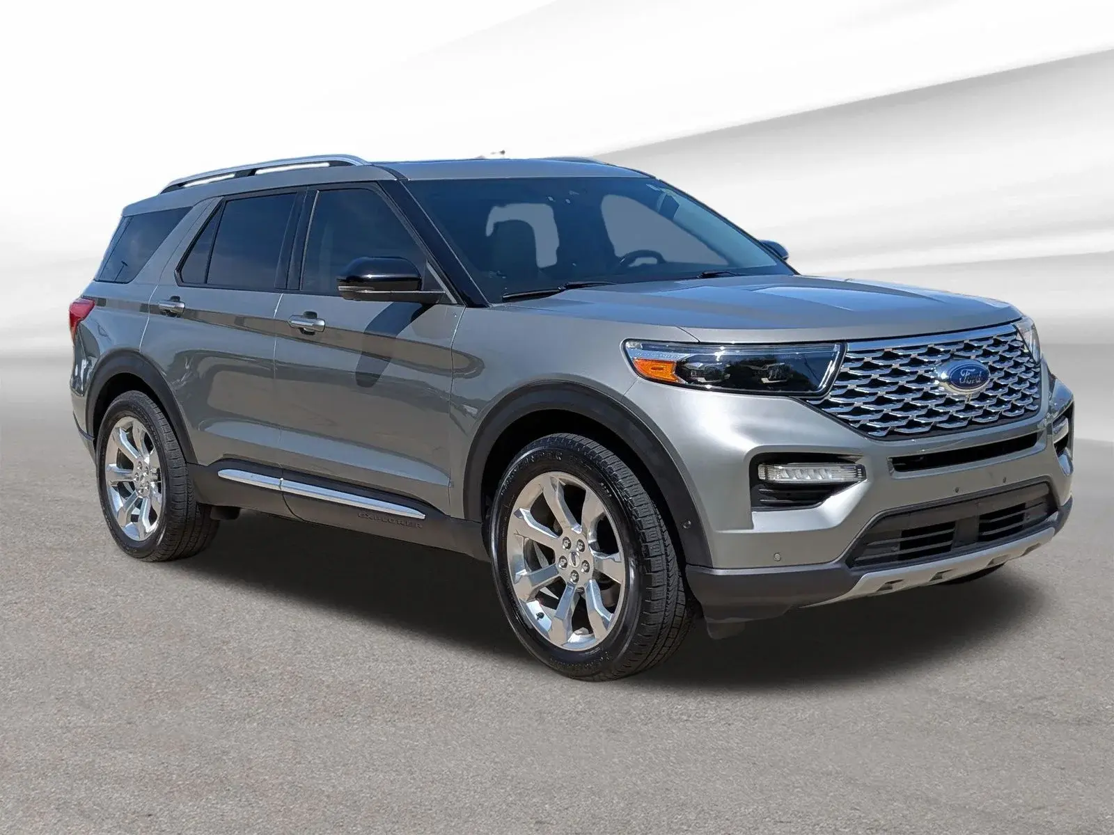 2020 Ford Explorer Platinum 4WD photo 4