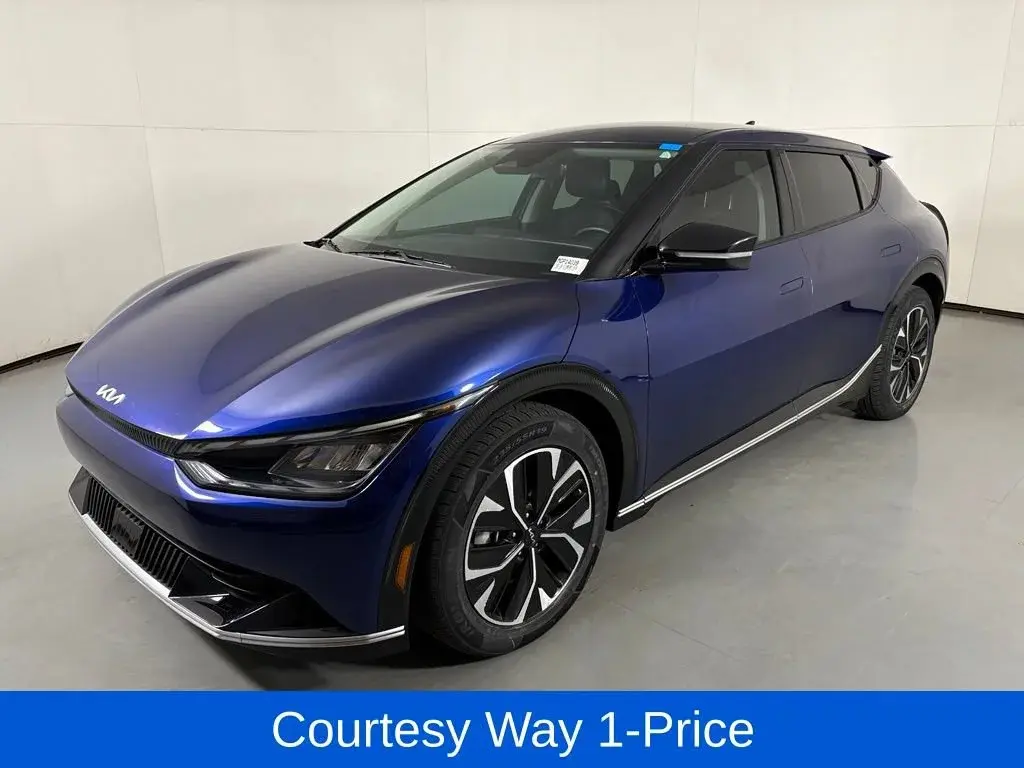 2023 Kia EV6 Wind AWD photo 5