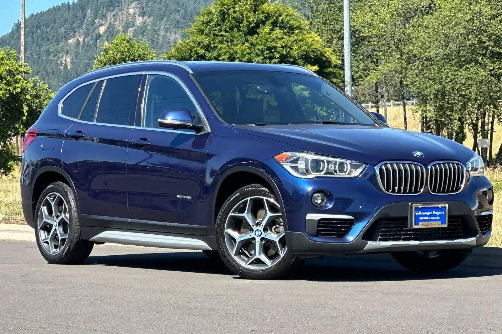 2017 BMW X1 xDrive28i's photo