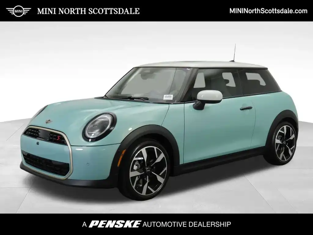 2026 MINI Hardtop Cooper S's photo