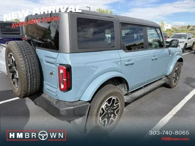 2023 Ford Bronco Outer Banks 4WD photo 4
