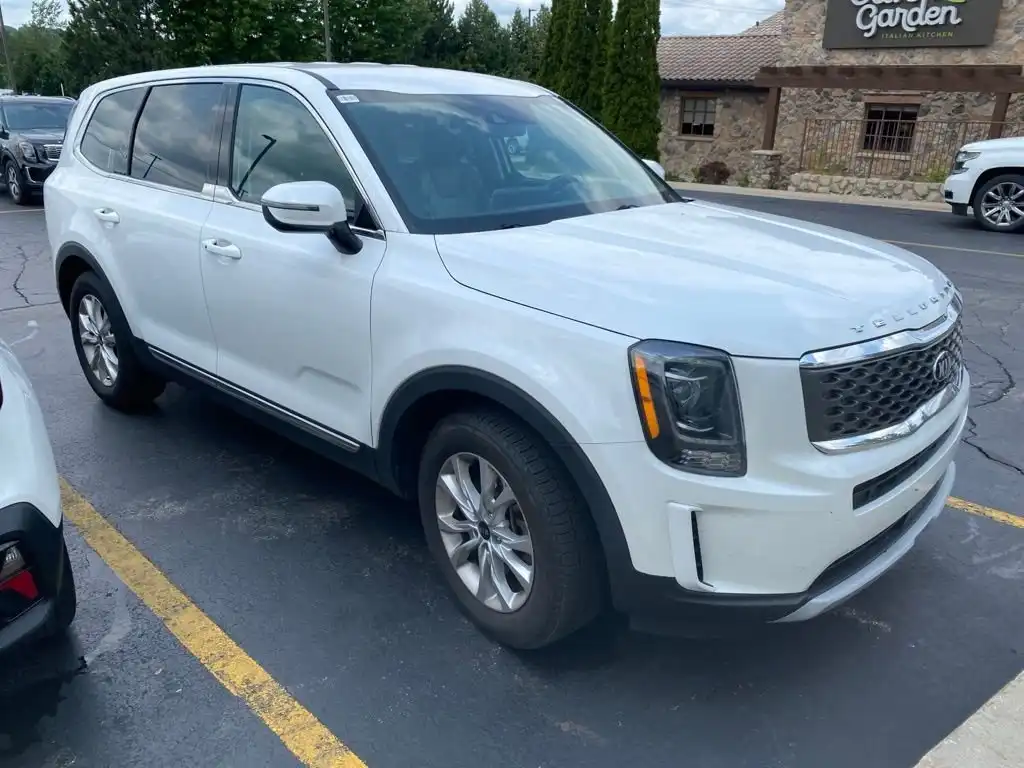 2020 Kia Telluride LX AWD's photo