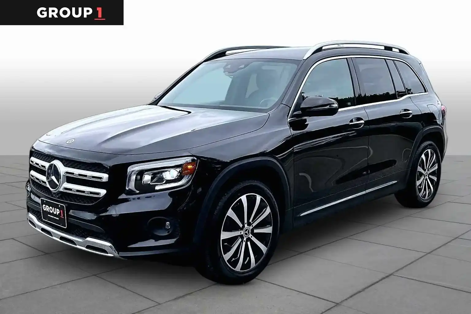 2022 Mercedes-Benz GLB GLB 250 4MATIC's photo