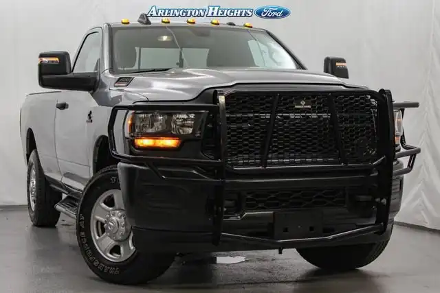 2024 RAM 3500 Tradesman 4X4 Regular cab's photo