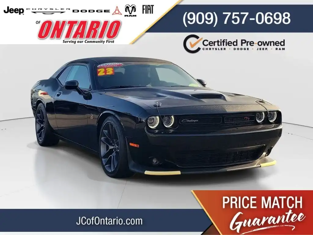 2023 Dodge Challenger R/T Scat Pack's photo