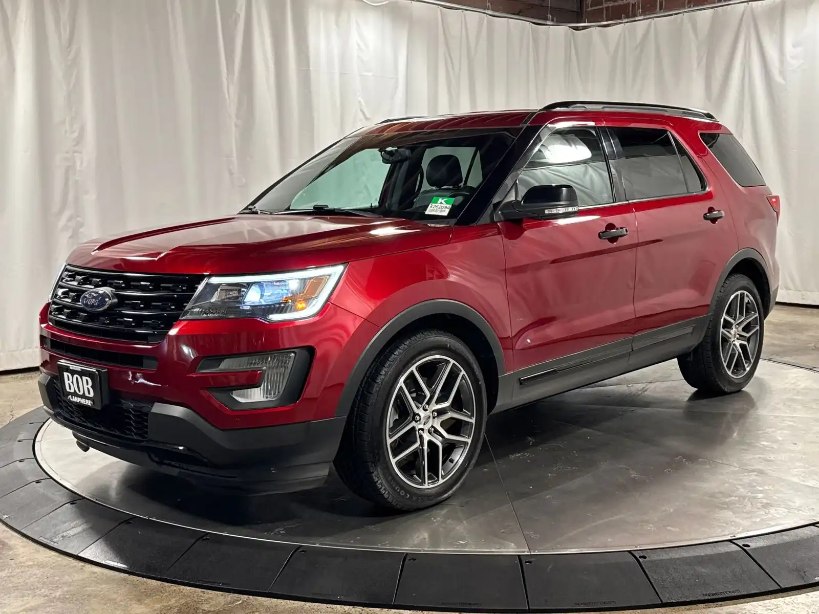 2017 Ford Explorer Sport 4WD's photo