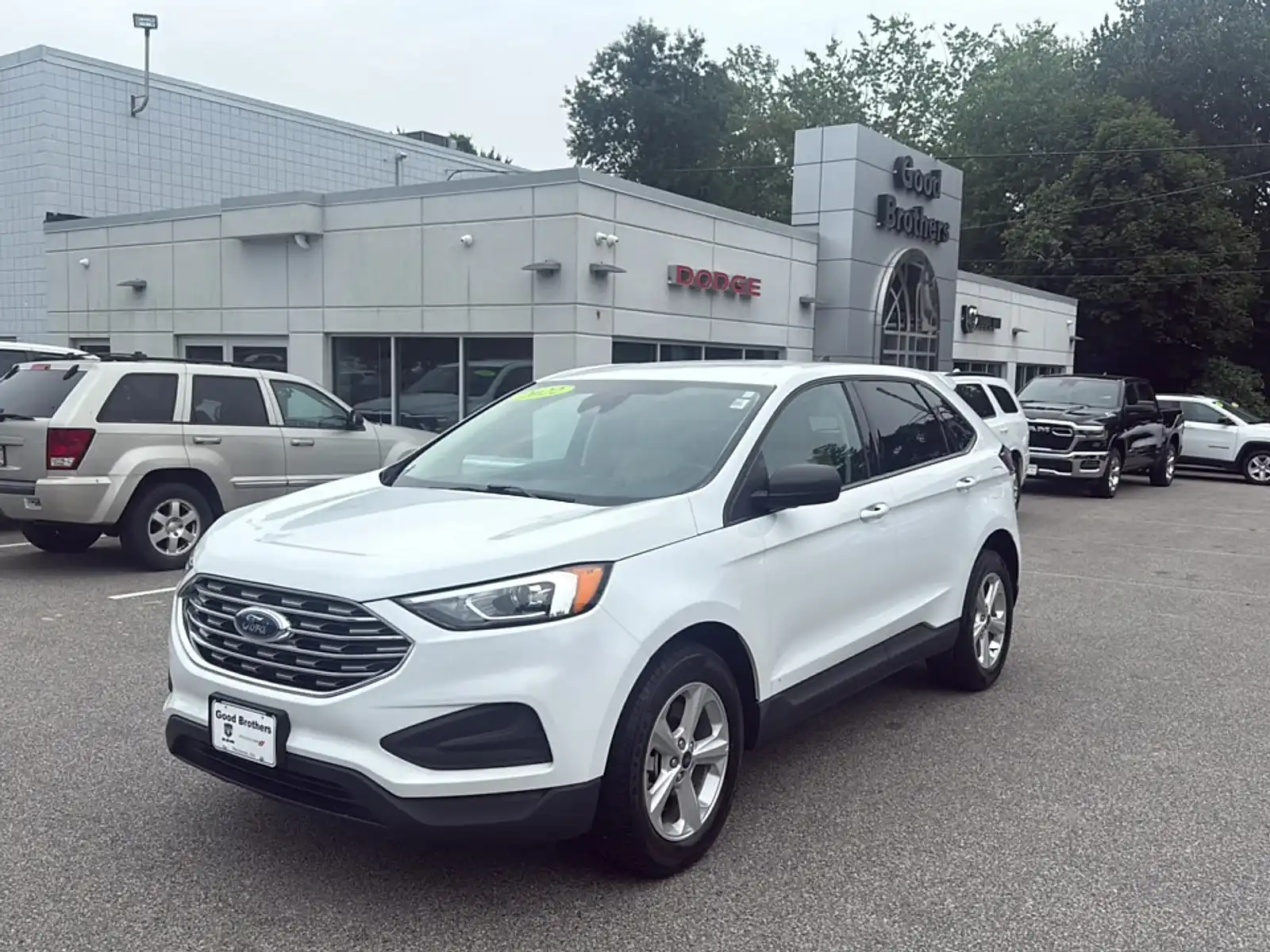 2022 Ford Edge SE AWD's photo
