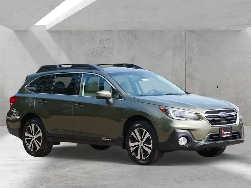 2018 Subaru Outback 2.5i Limited's photo