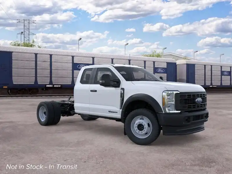 2026 Ford F-550 XL 4x4 SuperCab 168-In DRW's photo