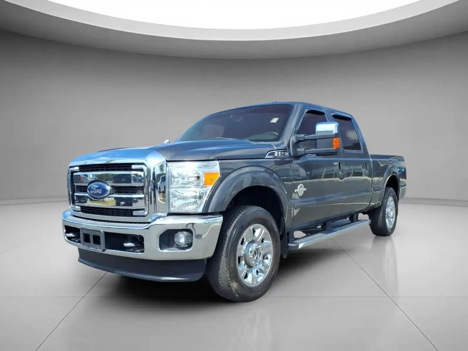 2015 Ford F-250 Lariat 4WD Crew Cab 172 in's photo