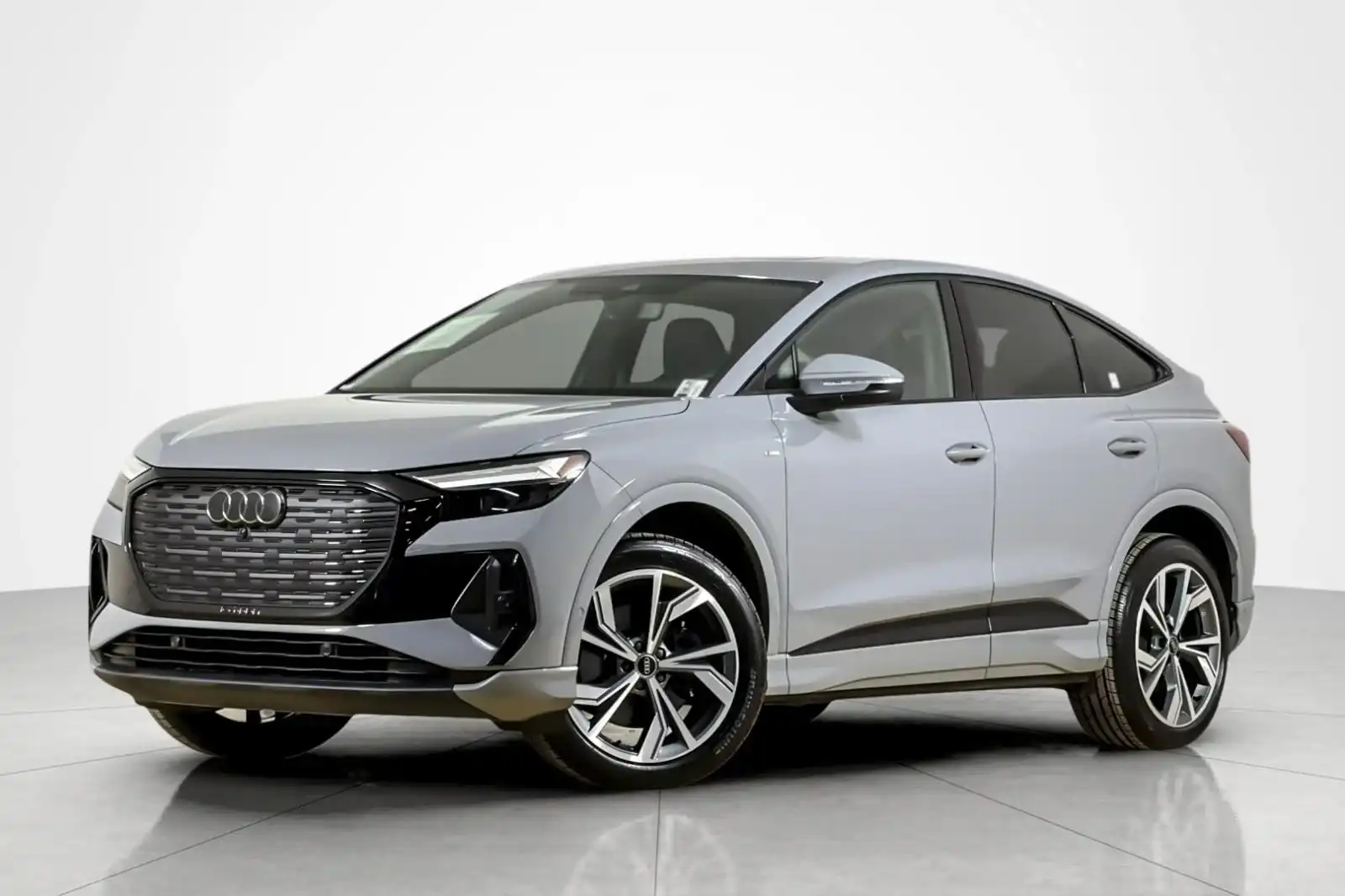 2024 Audi Q4 Sportback e-tron 50 Premium Plus quattro's photo