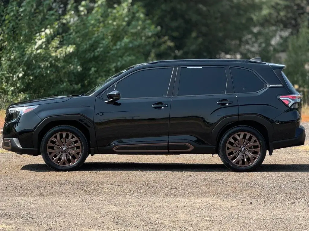 2025 Subaru Forester Sport photo 4