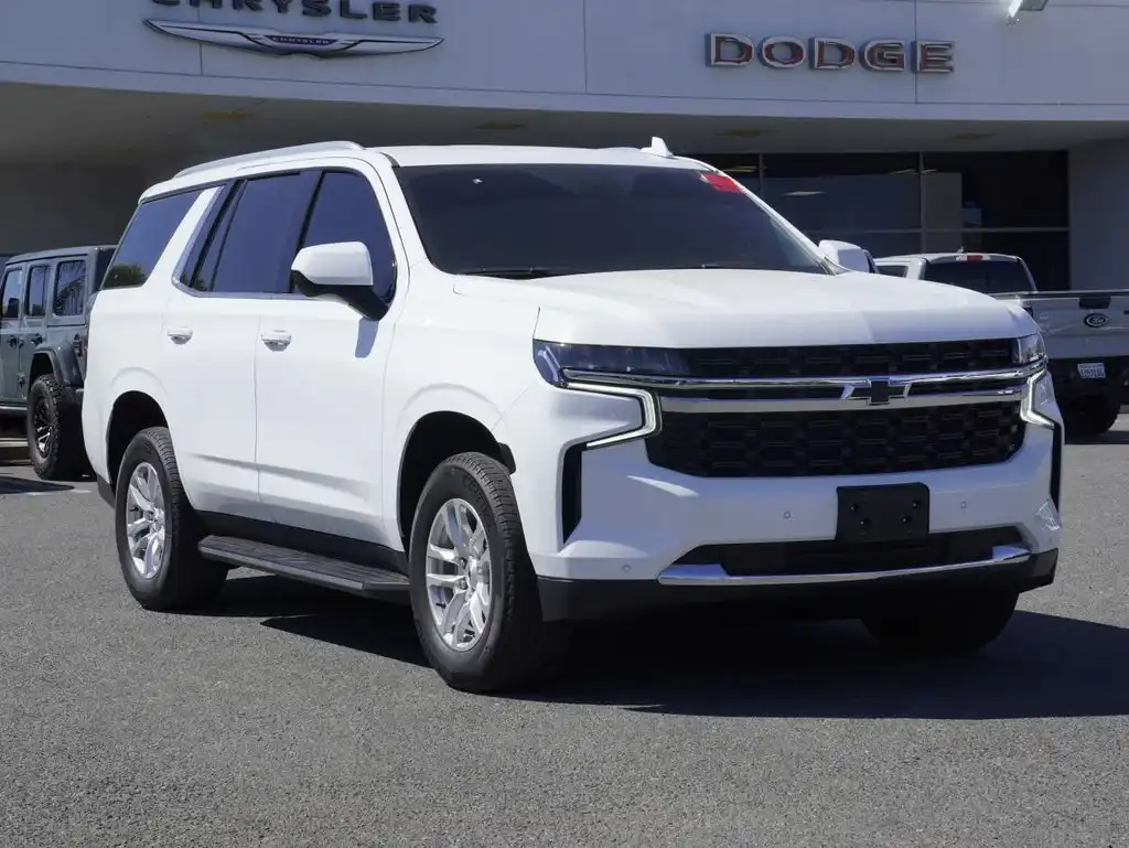 2023 Chevrolet Tahoe 2WD LS's photo