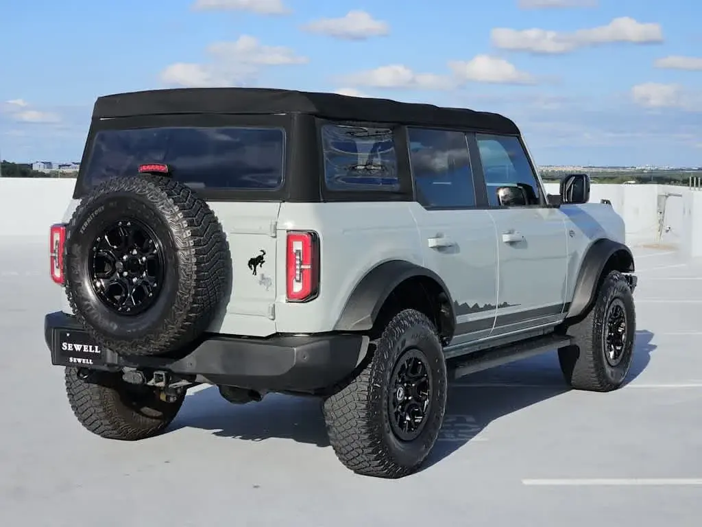 2021 Ford Bronco Wildtrak 4x4 photo 5