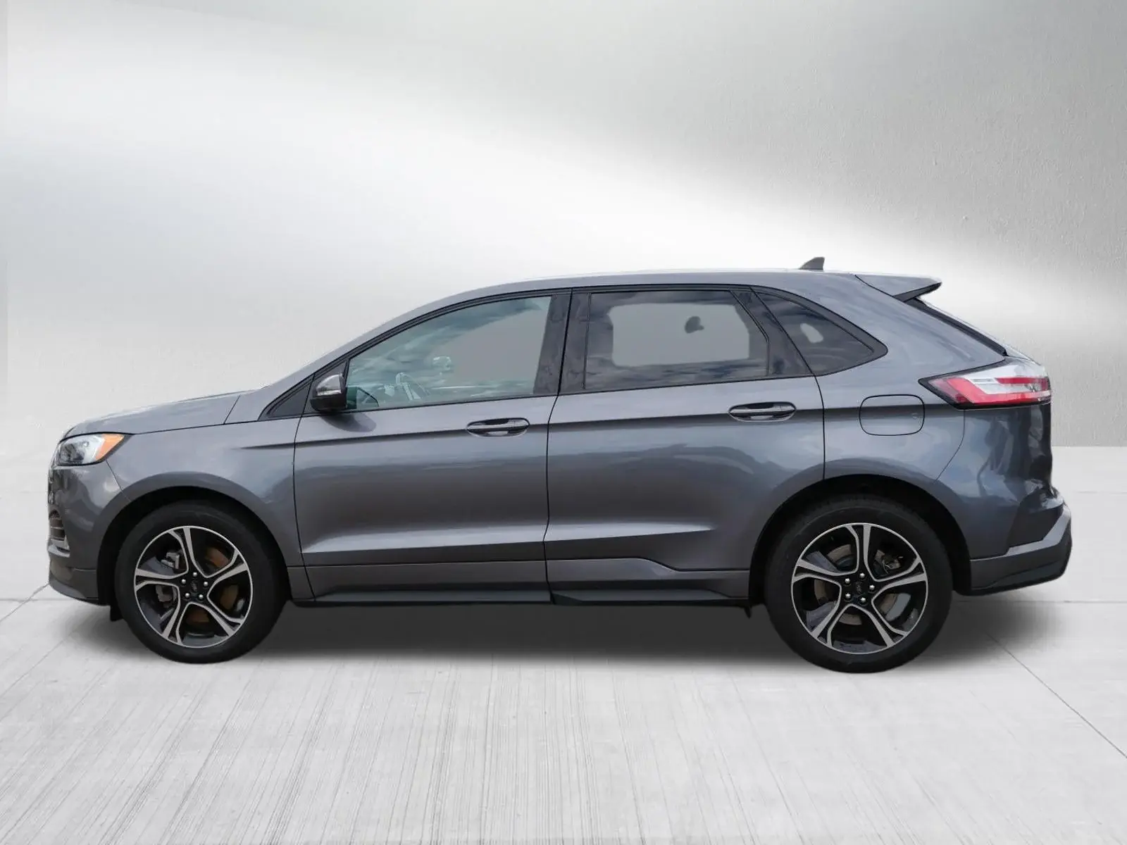 2021 Ford Edge ST AWD photo 4