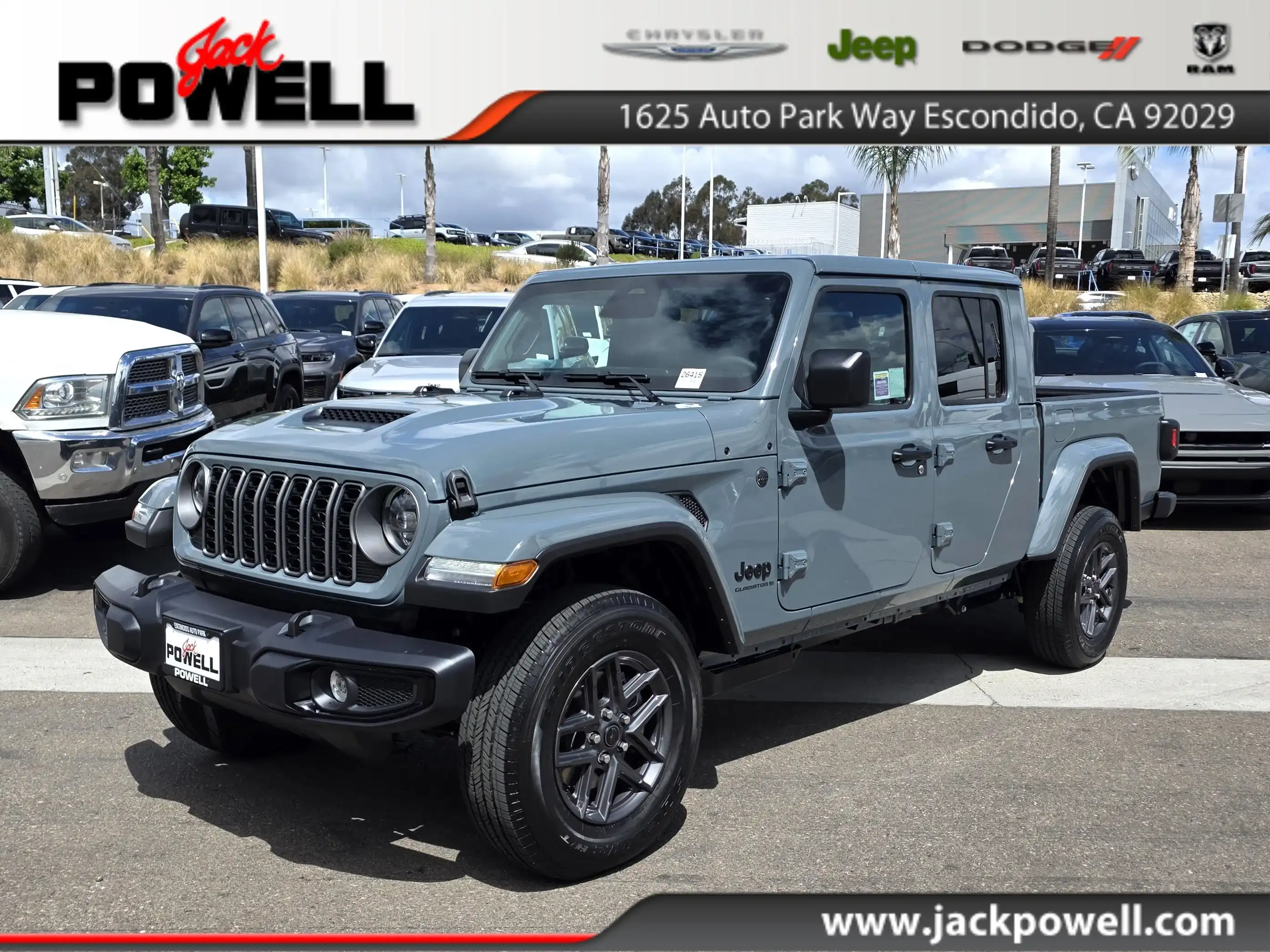 2026 Jeep Gladiator Sport S Auto's photo