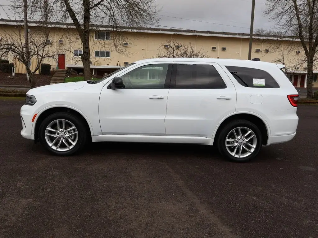 2025 Dodge Durango GT AWD photo 3