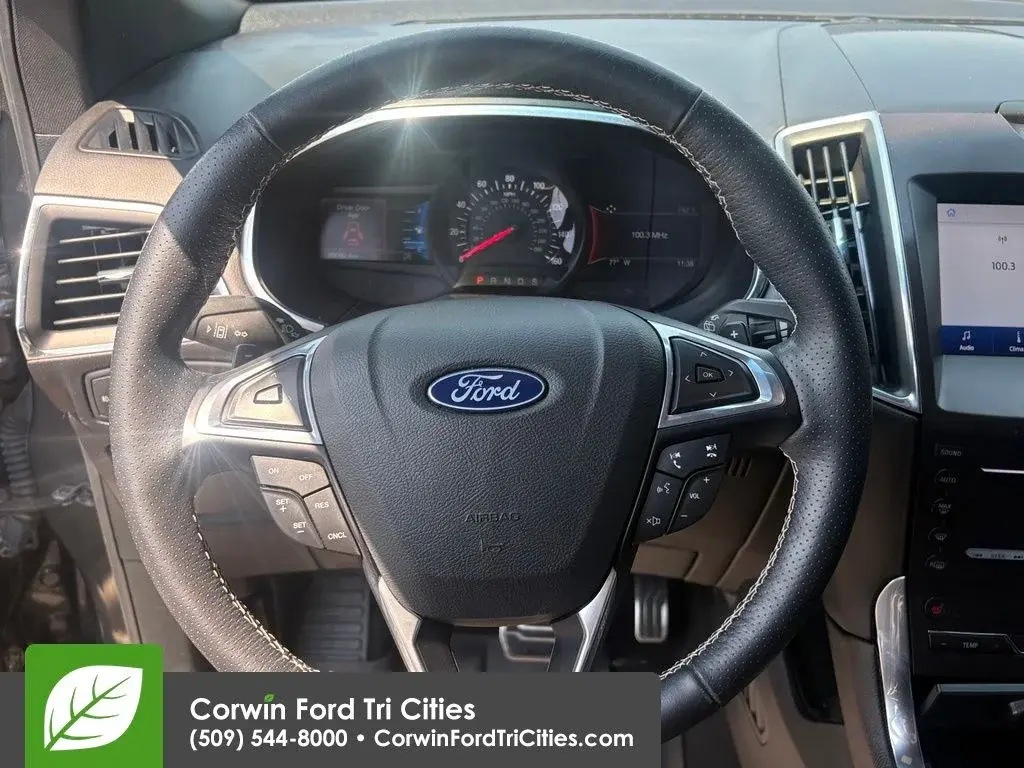 2019 Ford Edge ST AWD photo 3
