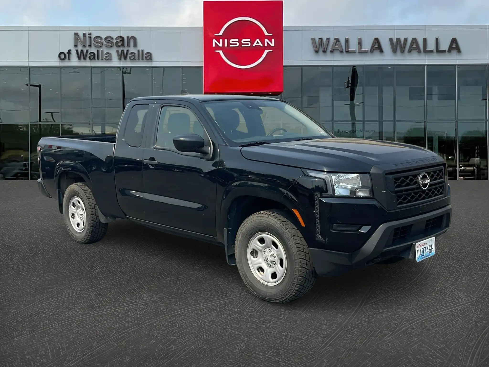 2022 Nissan Frontier S King Cab 4WD's photo