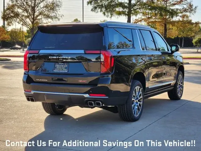 2026 GMC Yukon Denali AWD photo 3