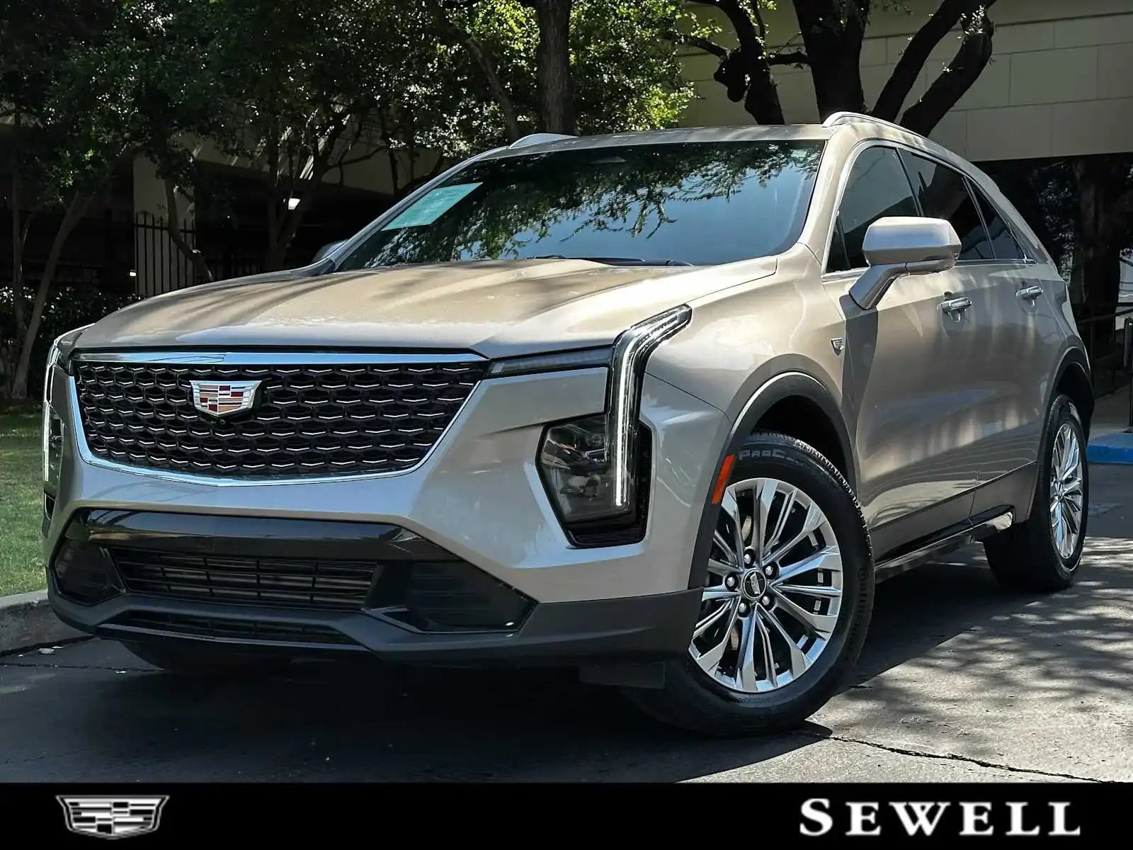 2024 Cadillac XT4 Premium Luxury AWD's photo