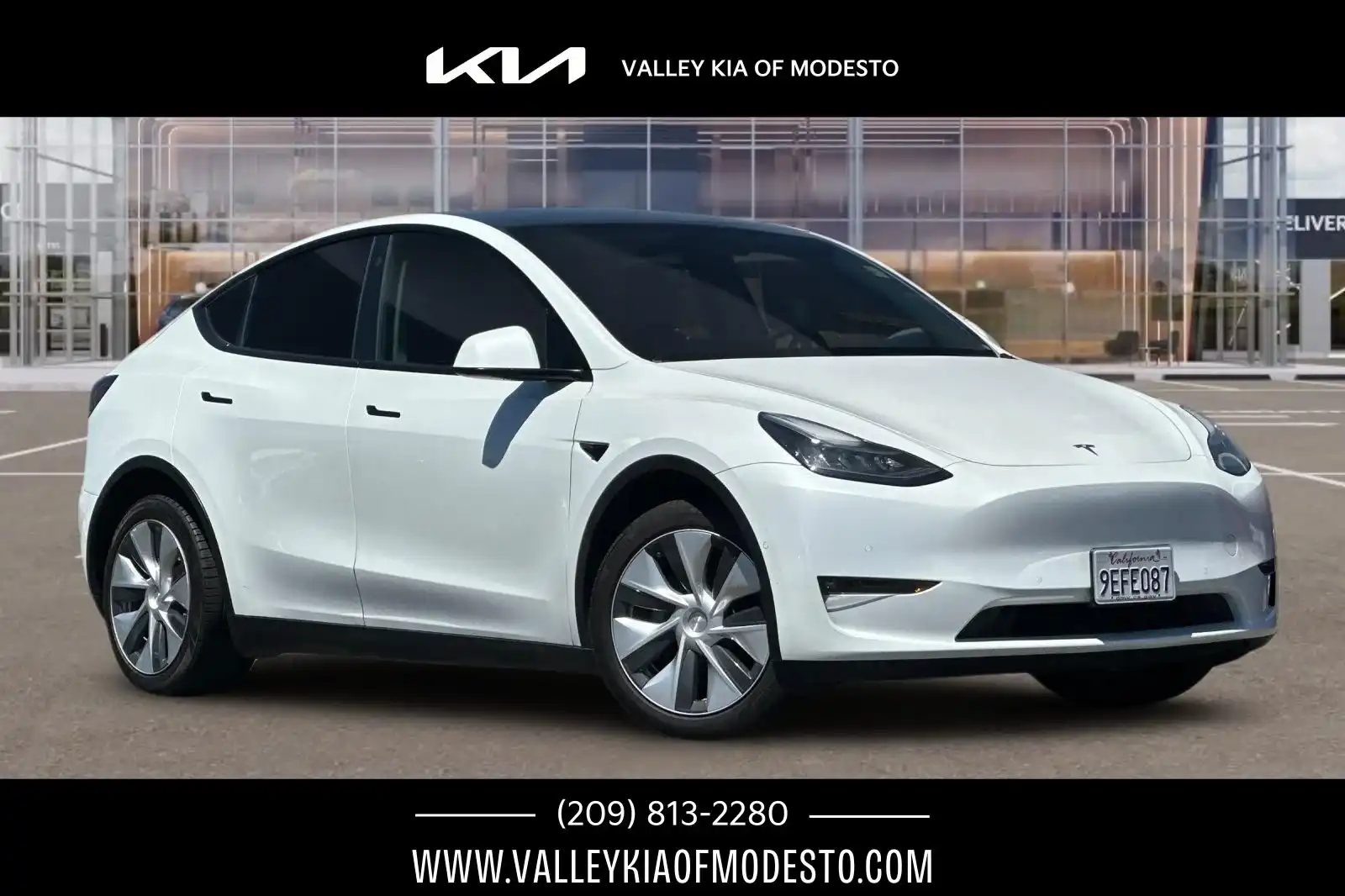 2022 Tesla Model Y Long Range Dual Motor All-Wheel Drive's photo
