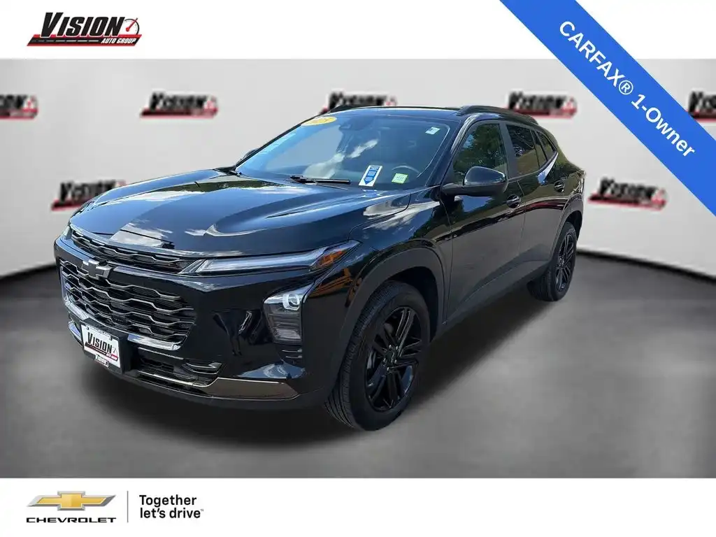 2025 Chevrolet Trax Activ's photo