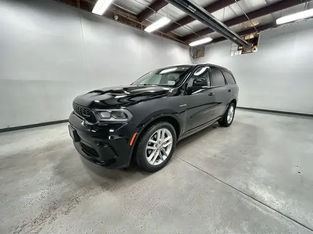 2025 Dodge Durango R/T AWD photo 4