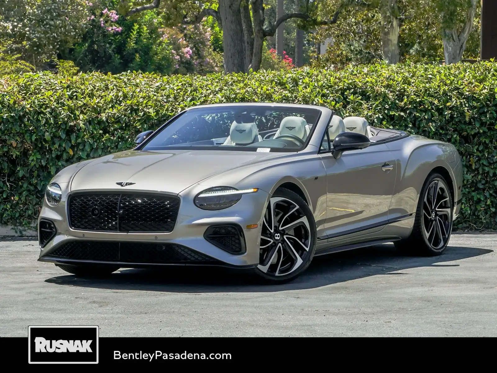 2026 Bentley Continental GT Base photo 1