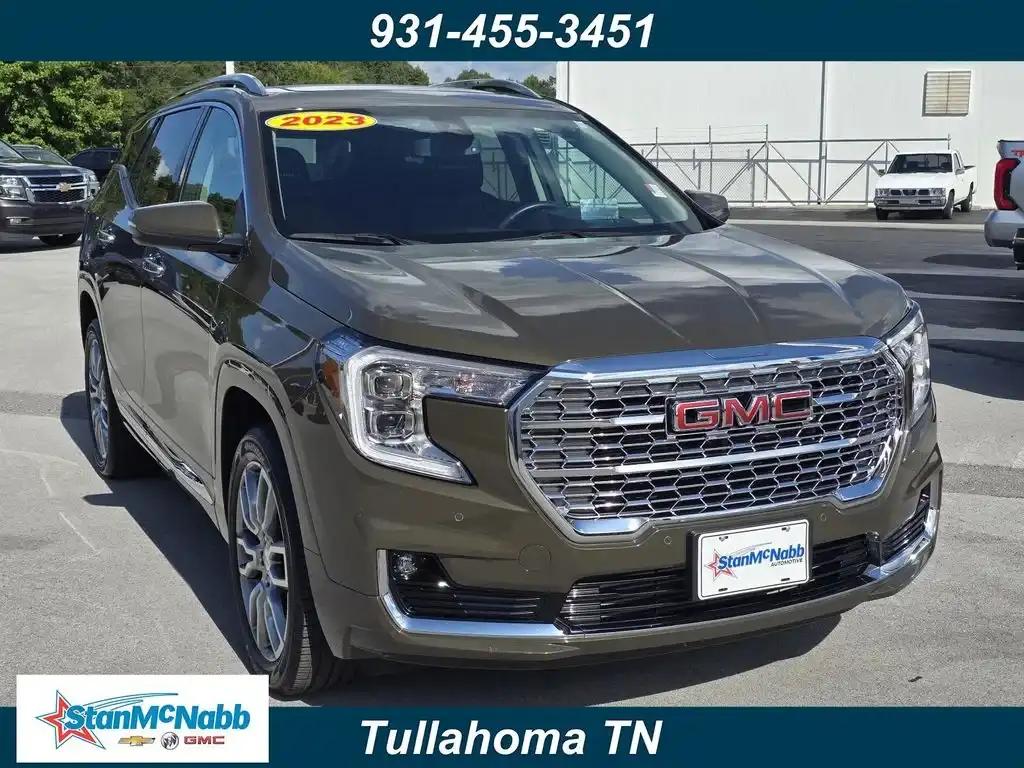 2023 GMC Terrain Denali AWD's photo