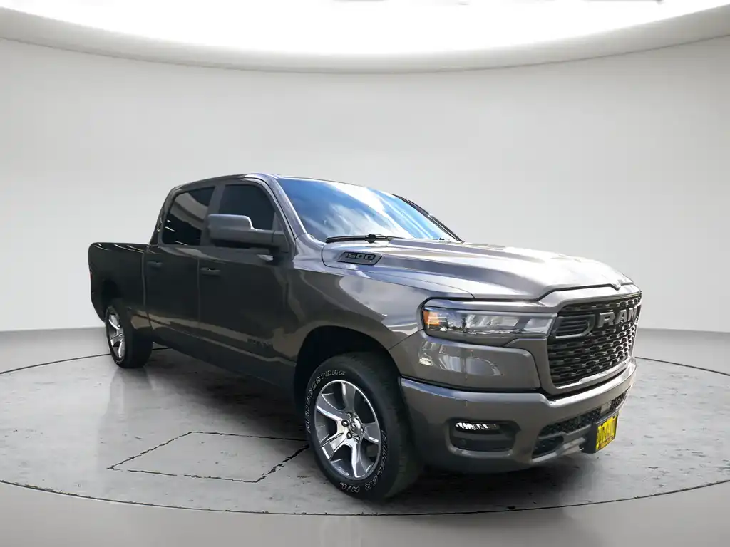 2026 RAM 1500 Express 4x4 Crew Cab 6'4's photo